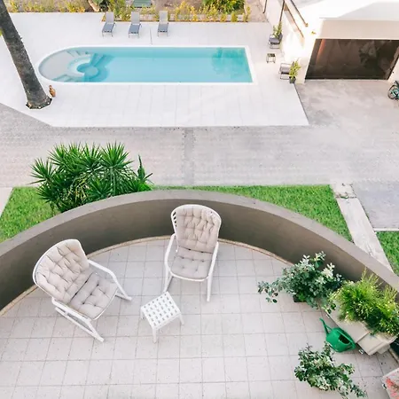 Willa La Gigasuite - Design At Sea With & Pool Tarent